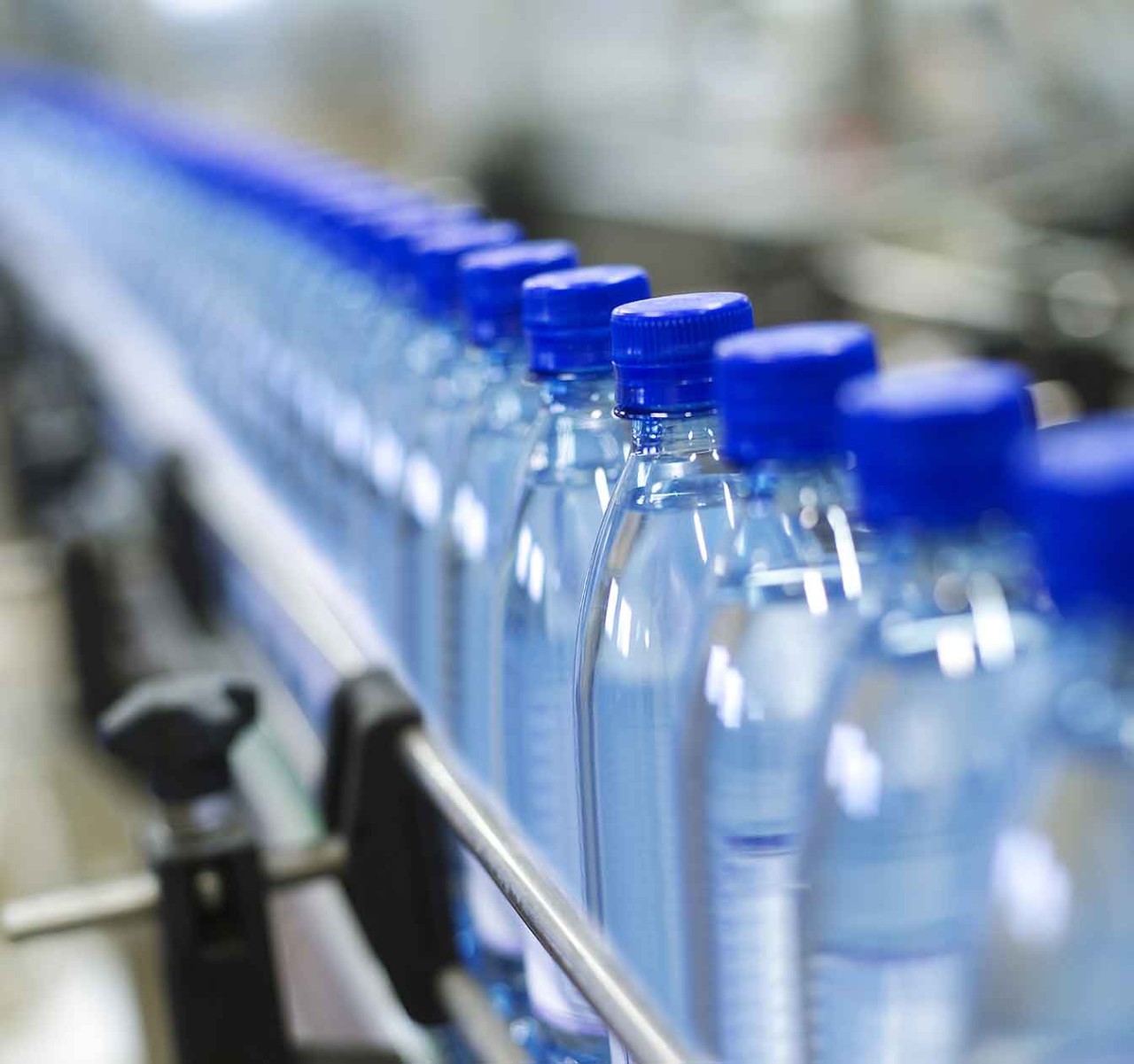 Tennant equipment reduces slip & fall accidents