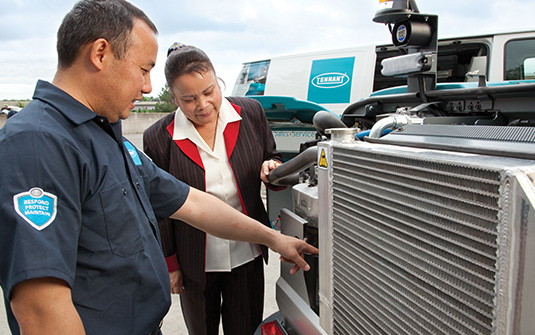 テナントカンパニーではお客様に機器トレーニングの支援をおこなっています